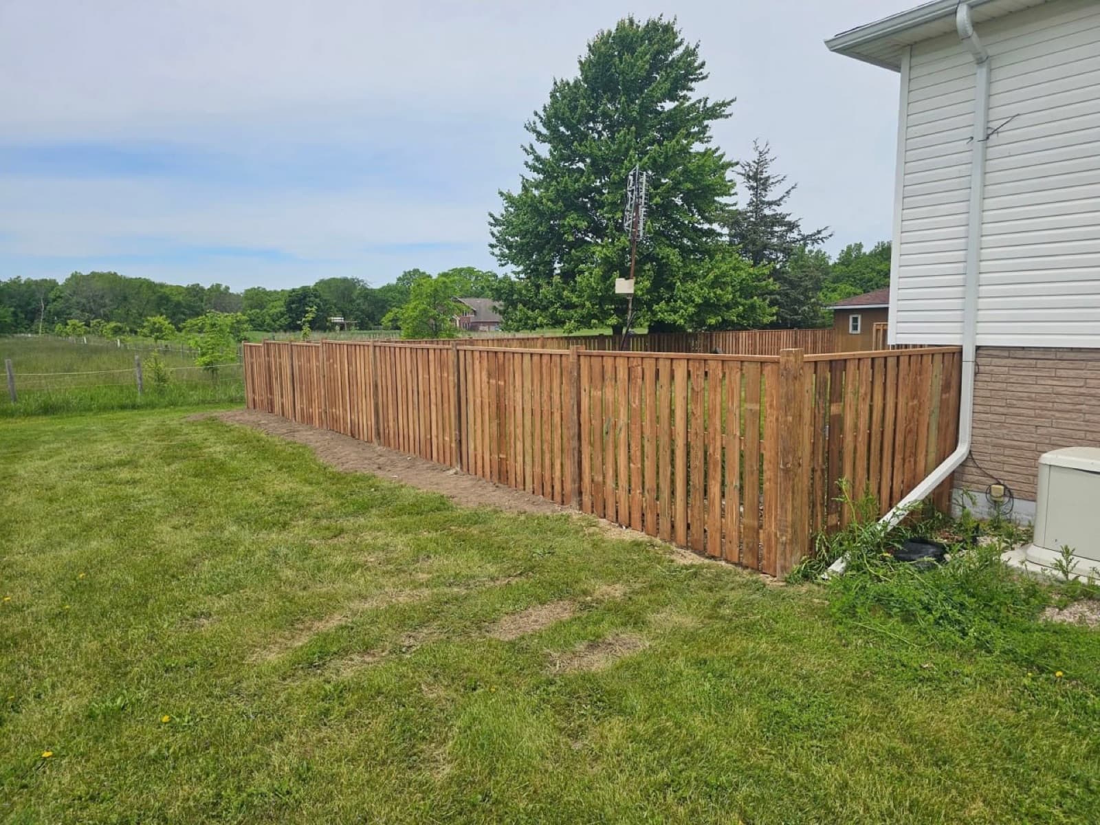 Fencing Services - Wood & Concrete example 8